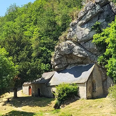 Celeste In Пор-Луи